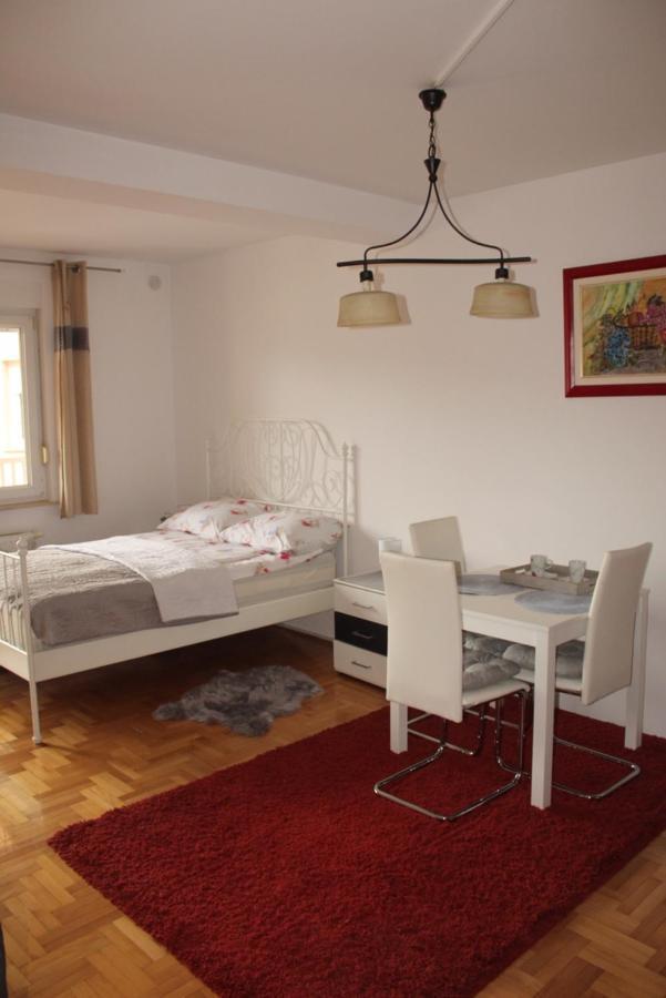 Studio Apartman Ivano Διαμέρισμα Ðakovo Εξωτερικό φωτογραφία